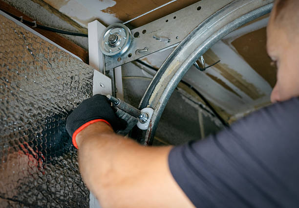 Affordable Garage Door solutions in Wellston, MO